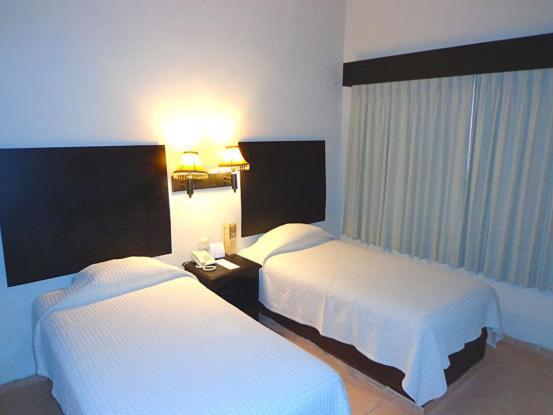 Hotel Marlon Chetumal Esterno foto