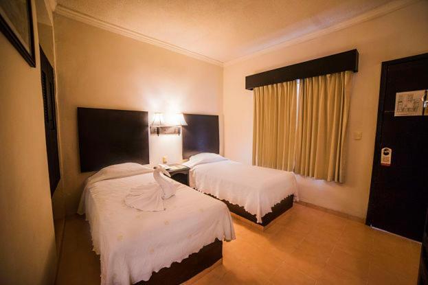 Hotel Marlon Chetumal Esterno foto