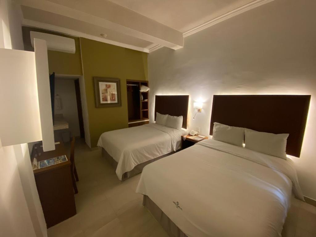 Hotel Marlon Chetumal Esterno foto